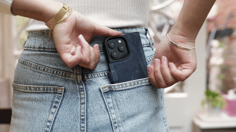 Apple iPhone 16 Pro - Vintage Leather Wallet Phone Case