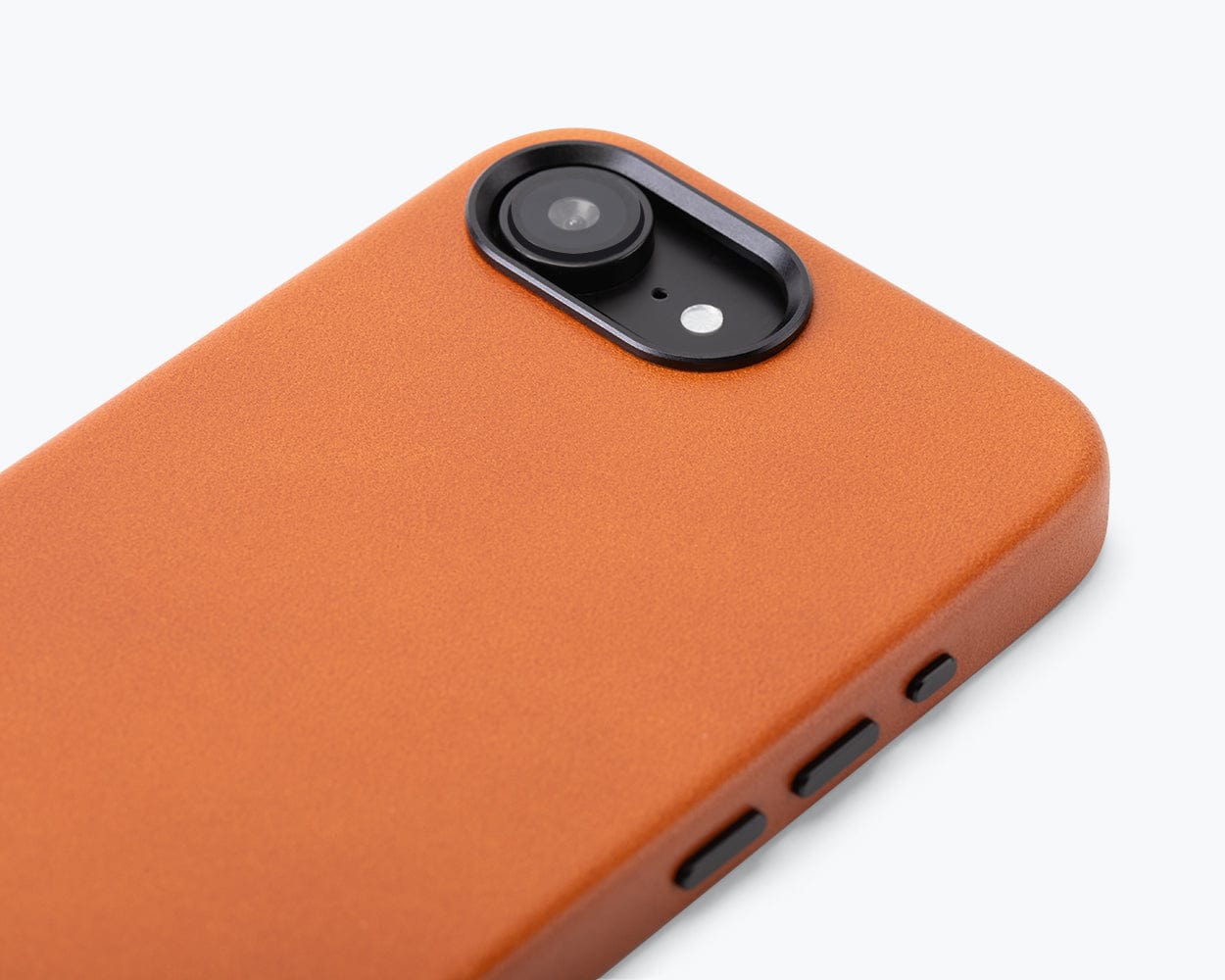 Apple iPhone 17e / 16e - Metro Slim Leather Phone Case