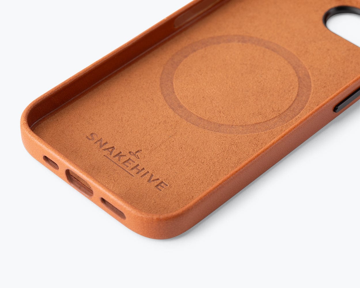 Apple iPhone 17e / 16e - Metro Slim Leather Phone Case