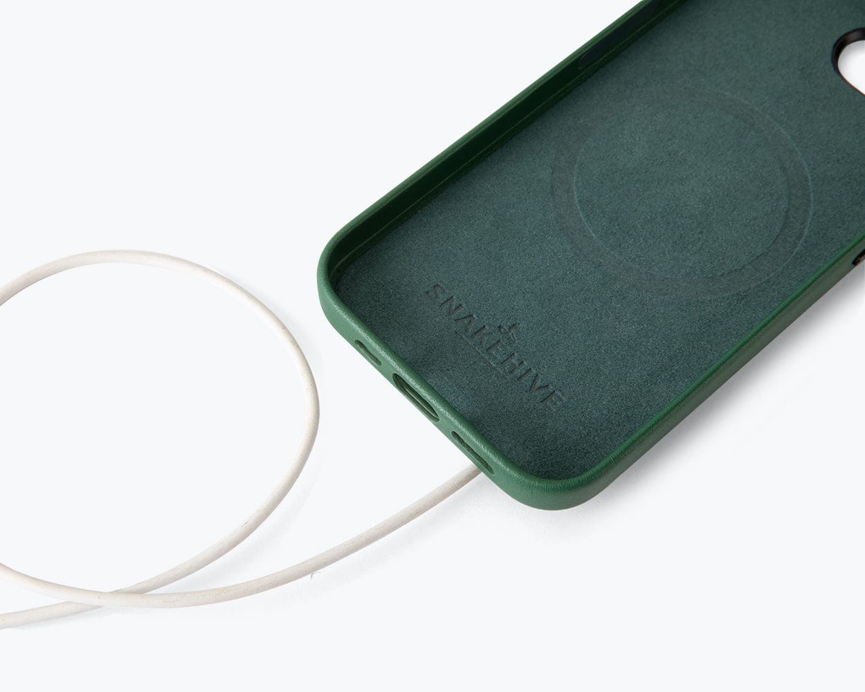Apple iPhone 17e / 16e - Metro Slim Leather Phone Case