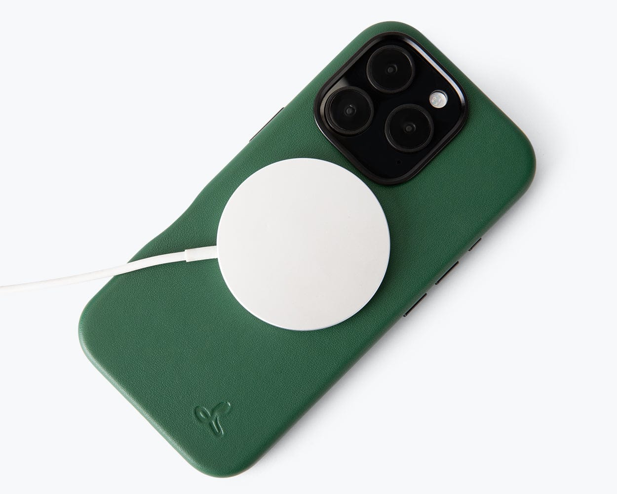 Apple iPhone 16 Pro Max - Metro Slim Leather Phone Case