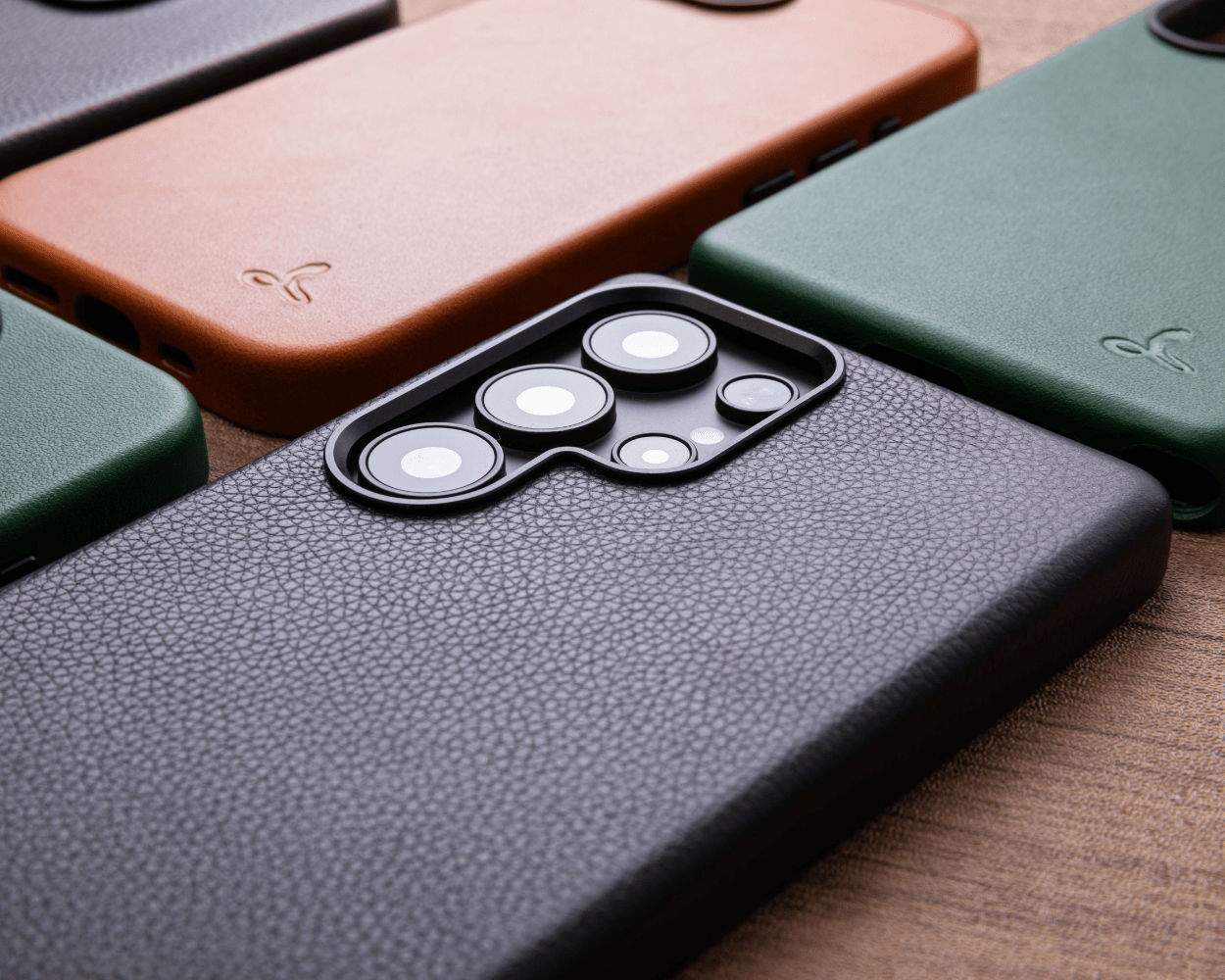 Samsung Galaxy S26 Ultra - Metro Slim Leather Phone Case