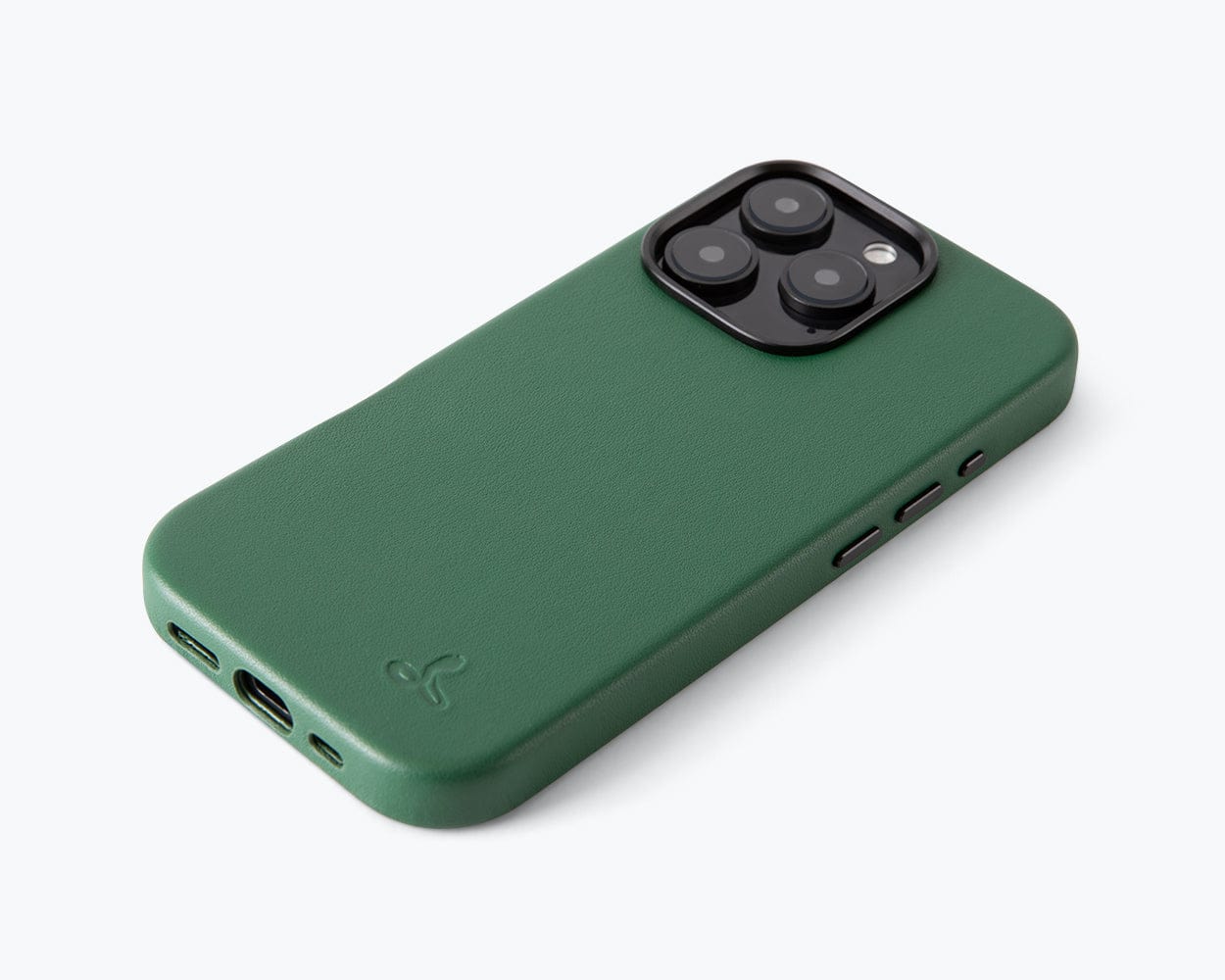 Apple iPhone 16 Pro Max - Metro Slim Leather Phone Case